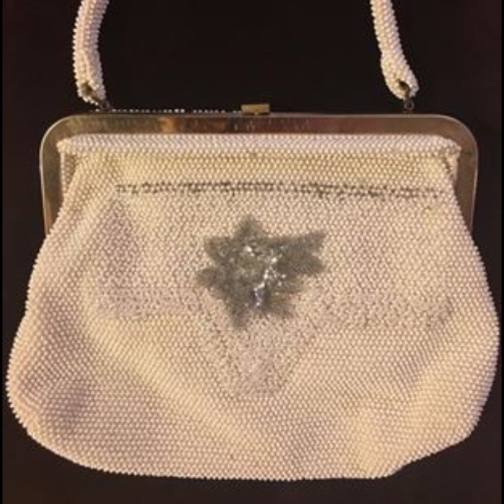Vintage Beaded Purse with clasp